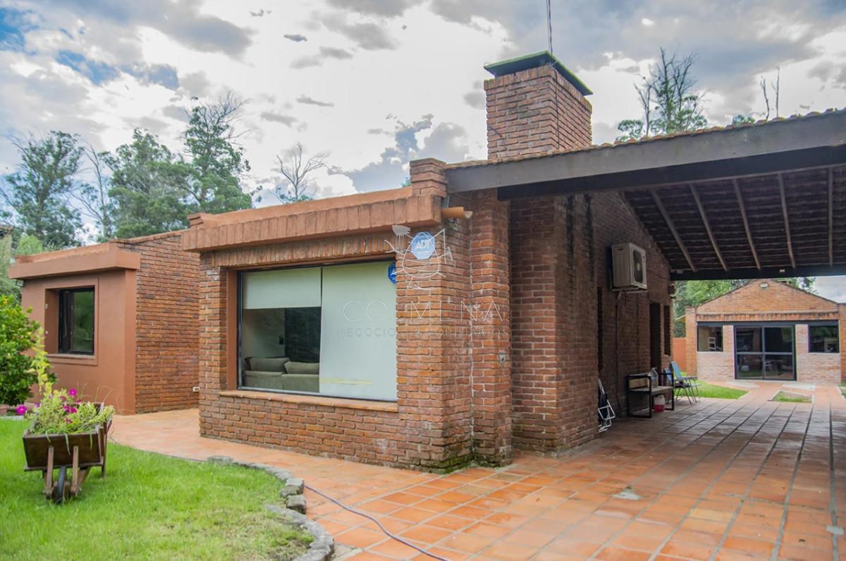 Foto de En venta casa de 3 Dormitorios en Jardines de Córdoba, imagen 1