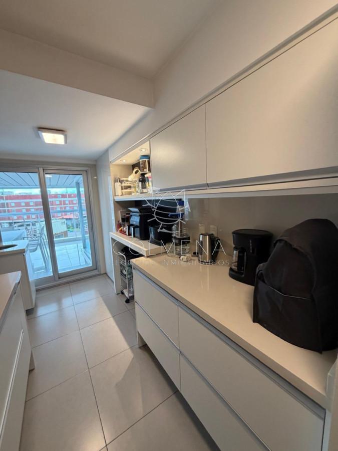 Foto de Apartamento a 100 metros del mar, primeras paradas Playa mansa, imagen 4