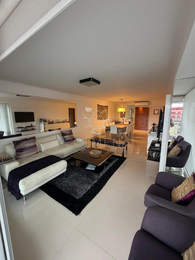 Foto de Apartamento a 100 metros del mar, primeras paradas Playa mansa, imagen 2