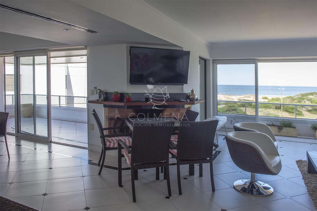 Foto de Penthouse Duplex en Venta de 4 dormitorios en Playa Brava , Punta del, imagen 4