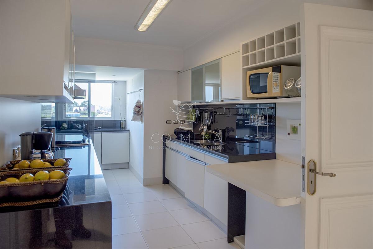 Foto de Penthouse Duplex en Venta de 4 dormitorios en Playa Brava , Punta del, imagen 3