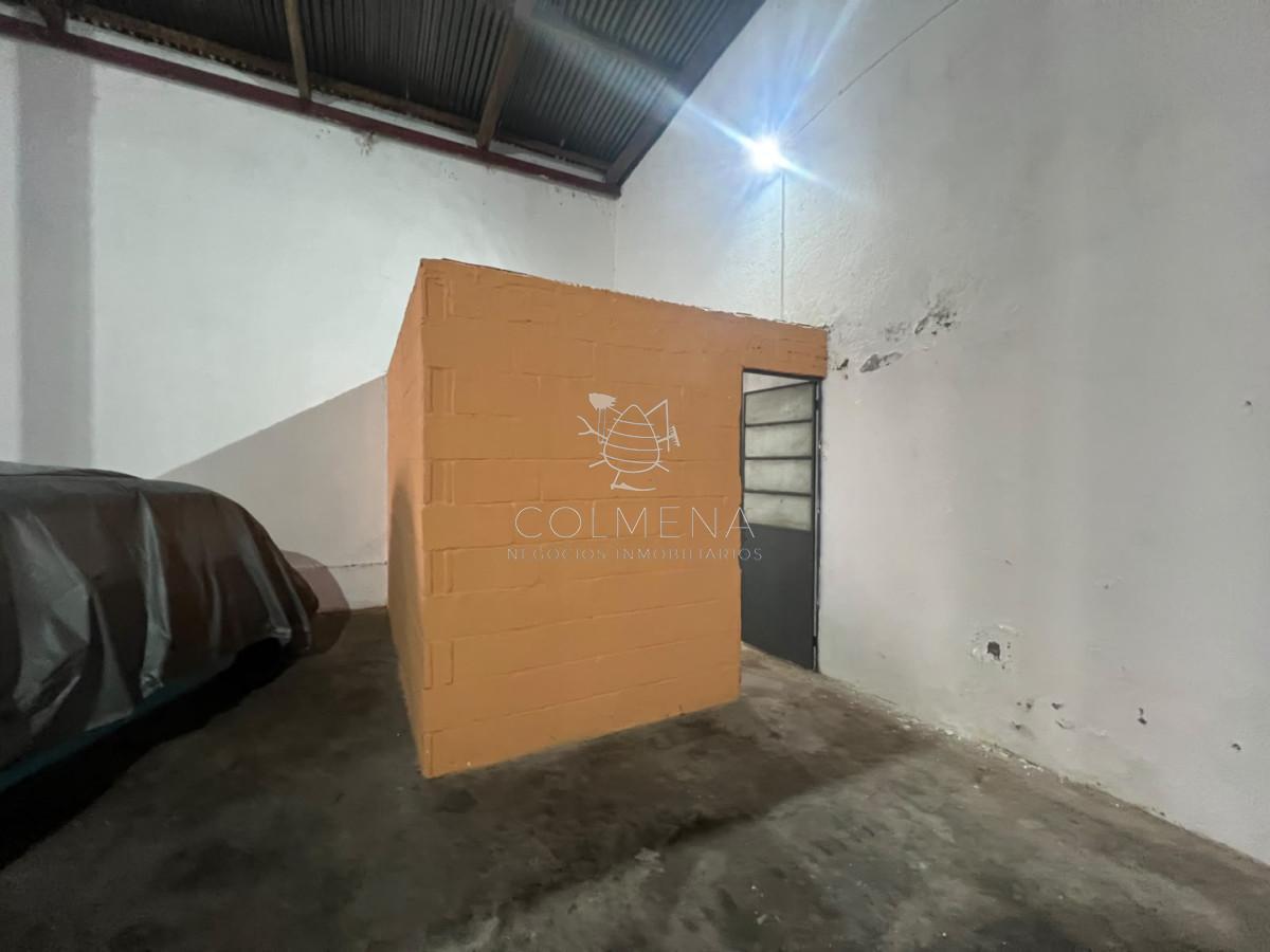 Foto de Se vende Galpón, ideal para Garaje, Deposito o Comercio. En pleno, imagen 4
