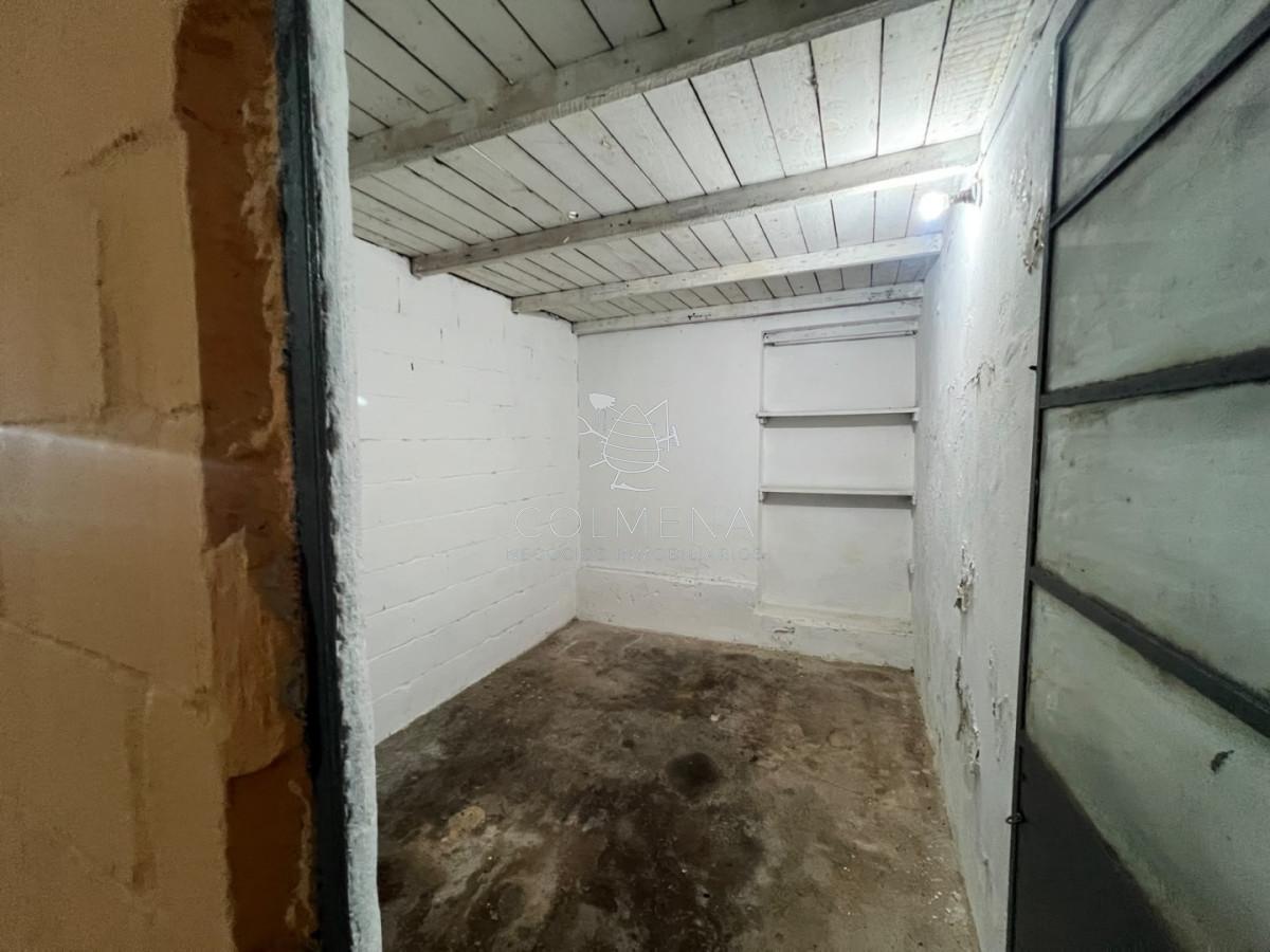 Foto de Se vende Galpón, ideal para Garaje, Deposito o Comercio. En pleno, imagen 2