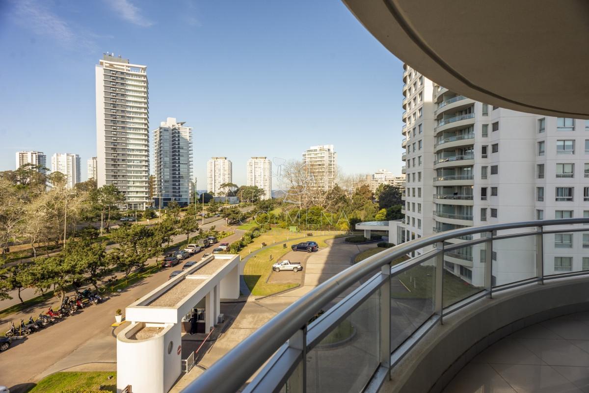 Foto de Vende apartamento con vista espectacular, de 3 dormitorios en, imagen 2
