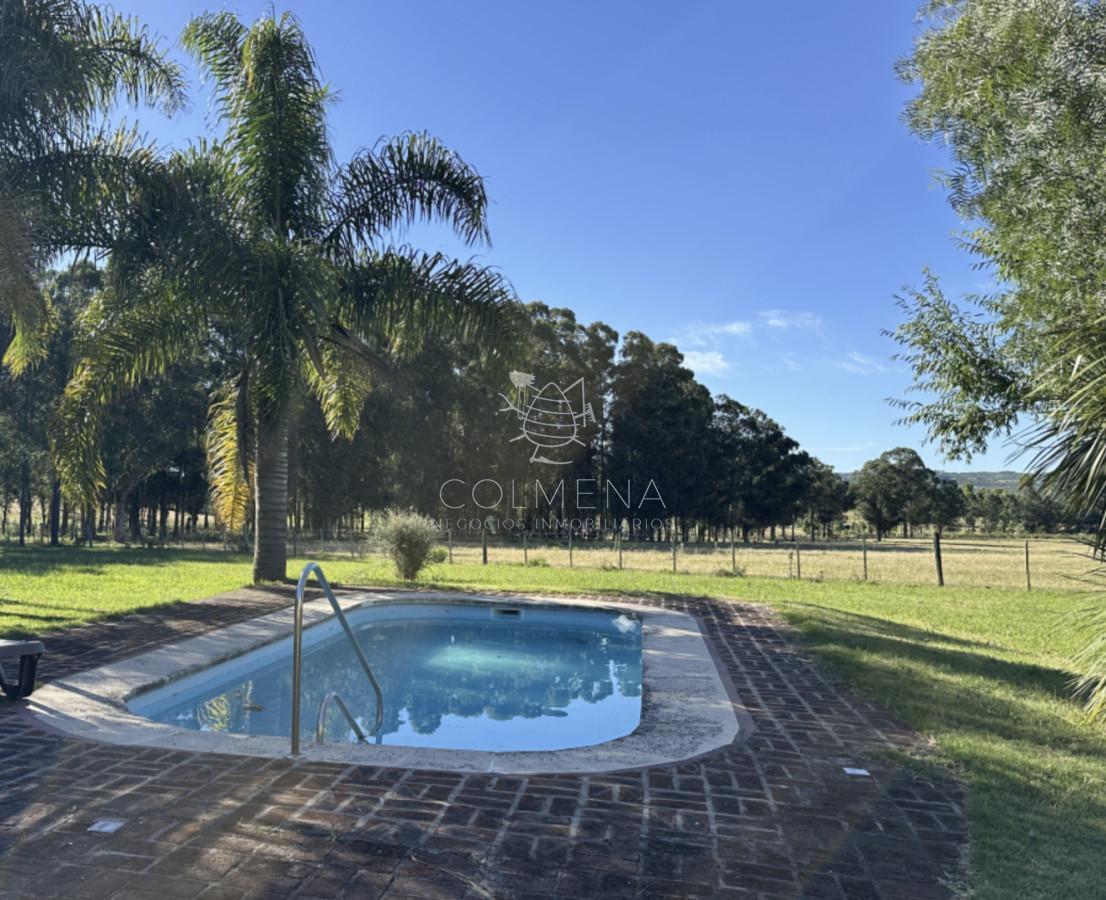 Foto de Chacra con Buena Casa cuenta con piscina cerca de Pueblo Eden., imagen 1