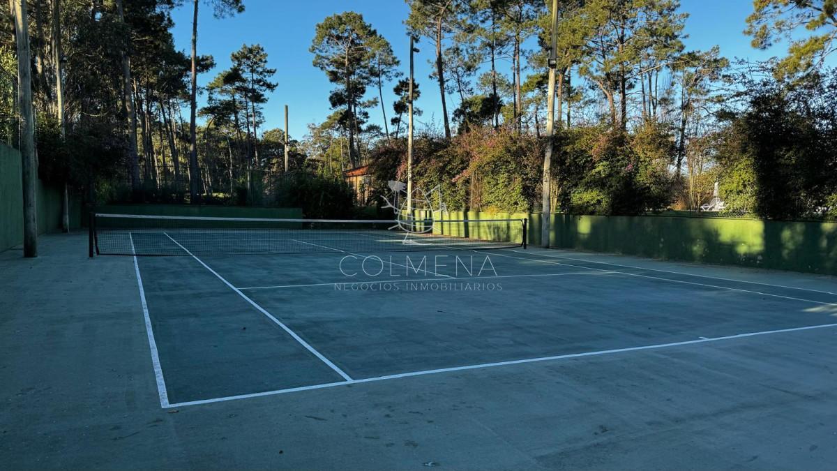 Foto de En venta derechos a sobre elevar, terreno en Pinares, Punta del Este, imagen 5
