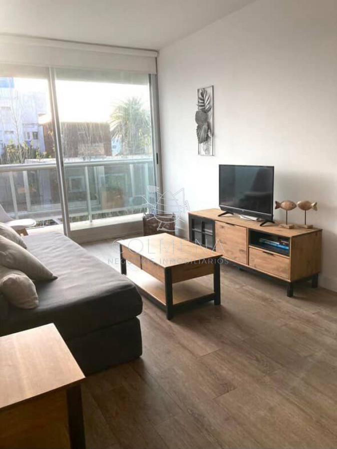 Foto de Departamento venta, excelente ubicacion. Puerto de Punta del Este., imagen 3