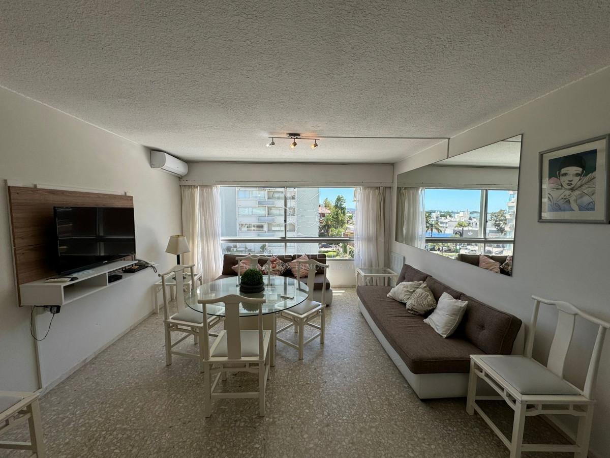 Foto de Apartamento en Venta de 3 dormitorios en Torre de las américas , Punta, imagen 1