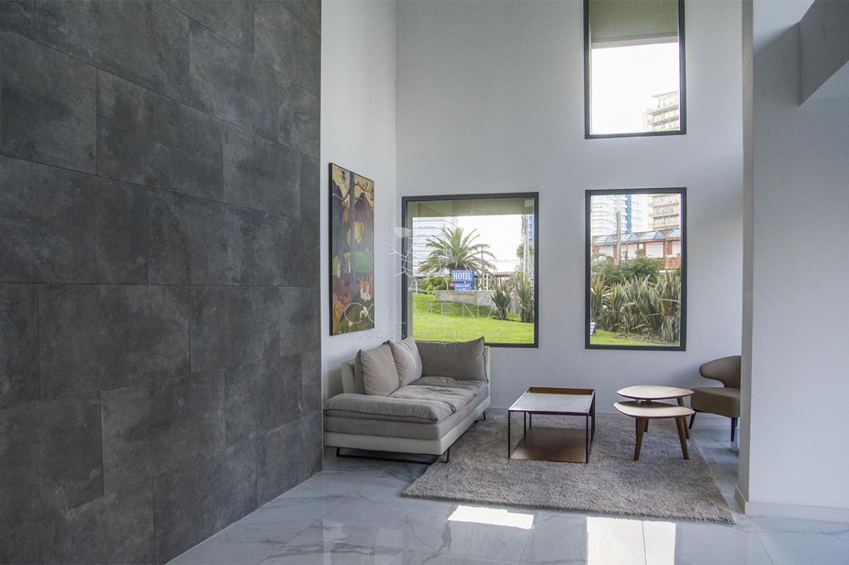 Foto de Apartamento en venta de 2 dormitorios a pasos del mar en Brava - Punta, imagen 2