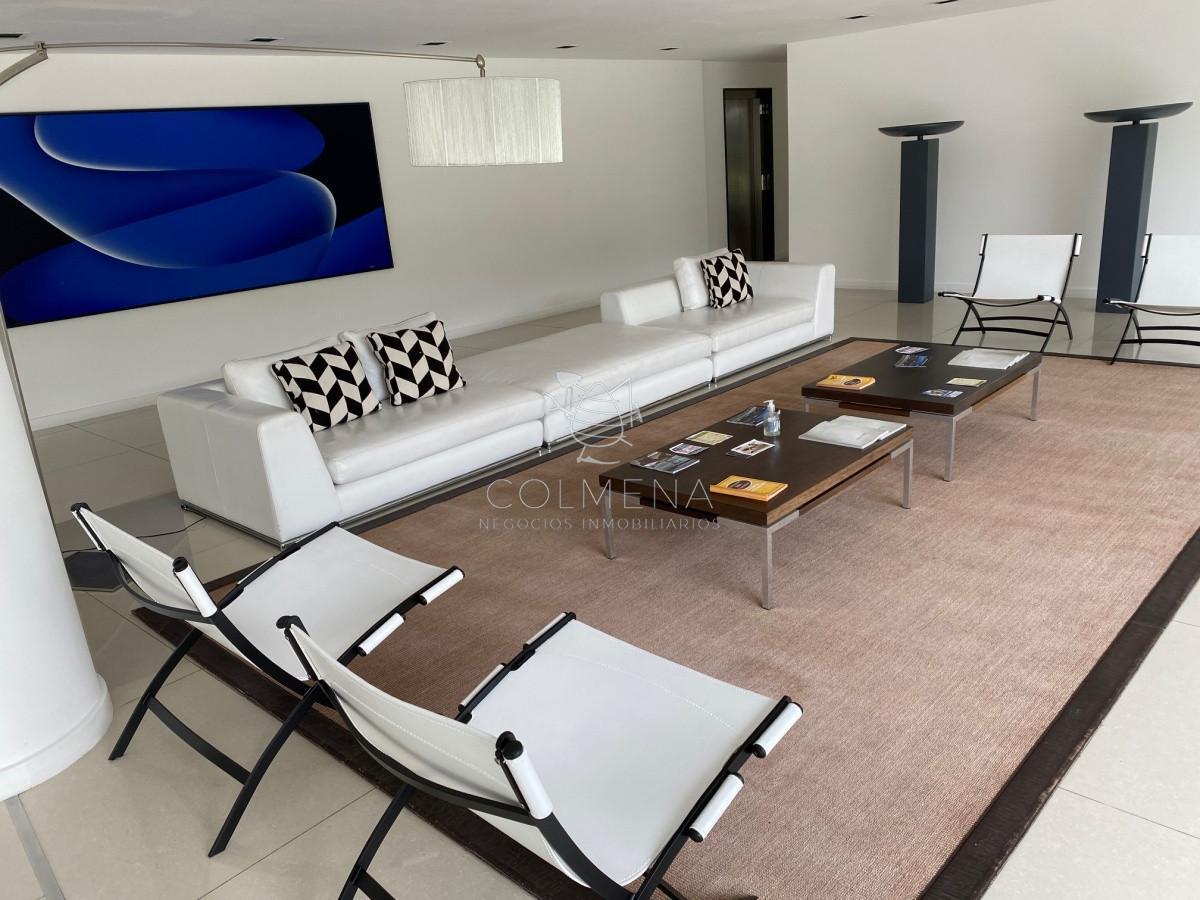 Foto de Apartamento en venta de 2 dormitorios a pasos del mar en Brava - Punta, imagen 1