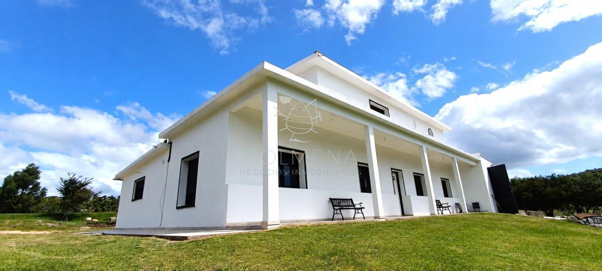 Foto de Campo de 254 hectareas en venta, zona Cerro Catedral, imagen 4