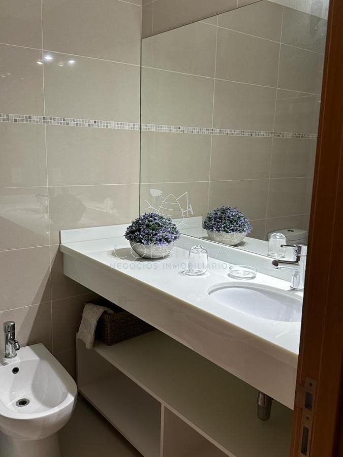Foto de Apartamento en Venta de 3 Dormitorios en Punta del este, Edificio, imagen 5