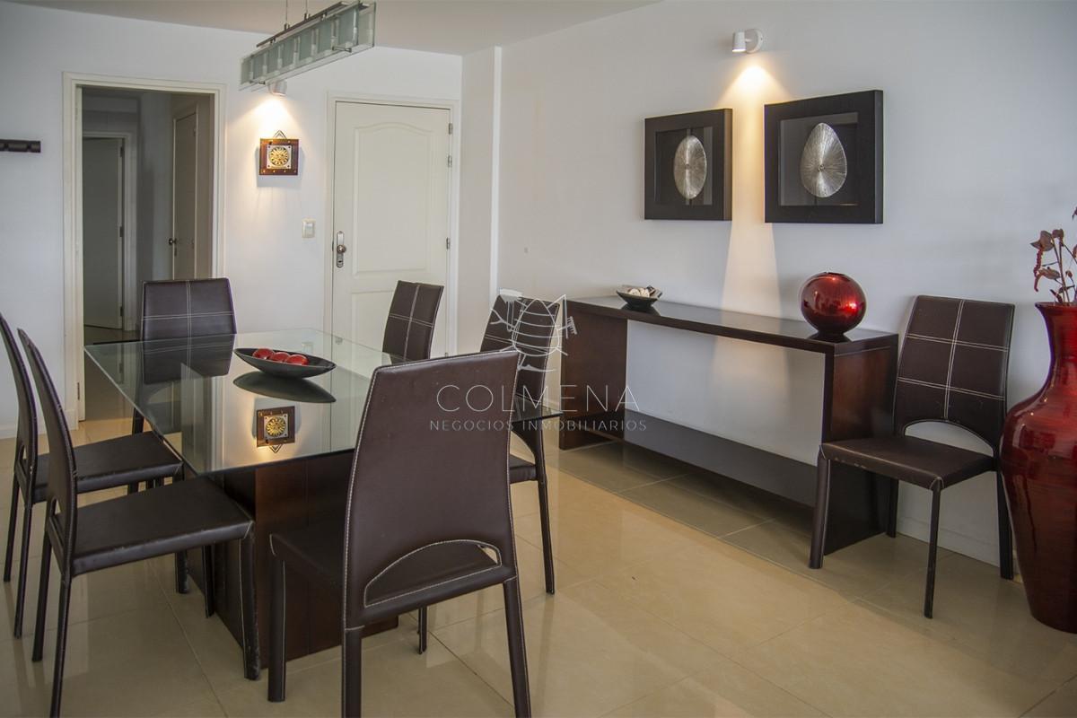 Foto de Hermoso Departamento en venta. Sol y Luna, 3 dormitorios + dependencia., imagen 2