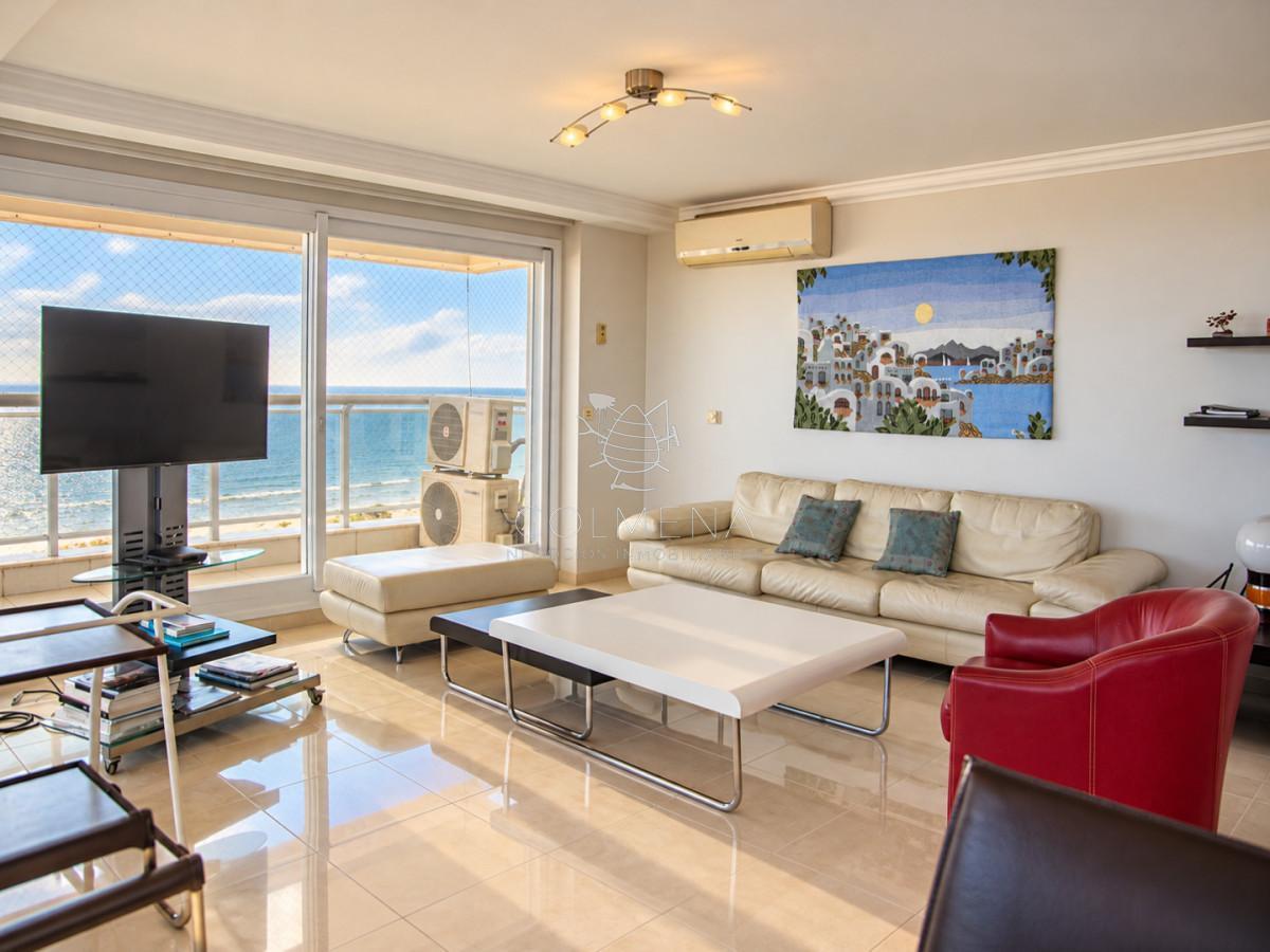 Foto de En venta apartamento de 3 dormitorios en suite en Punta del Este, imagen 1