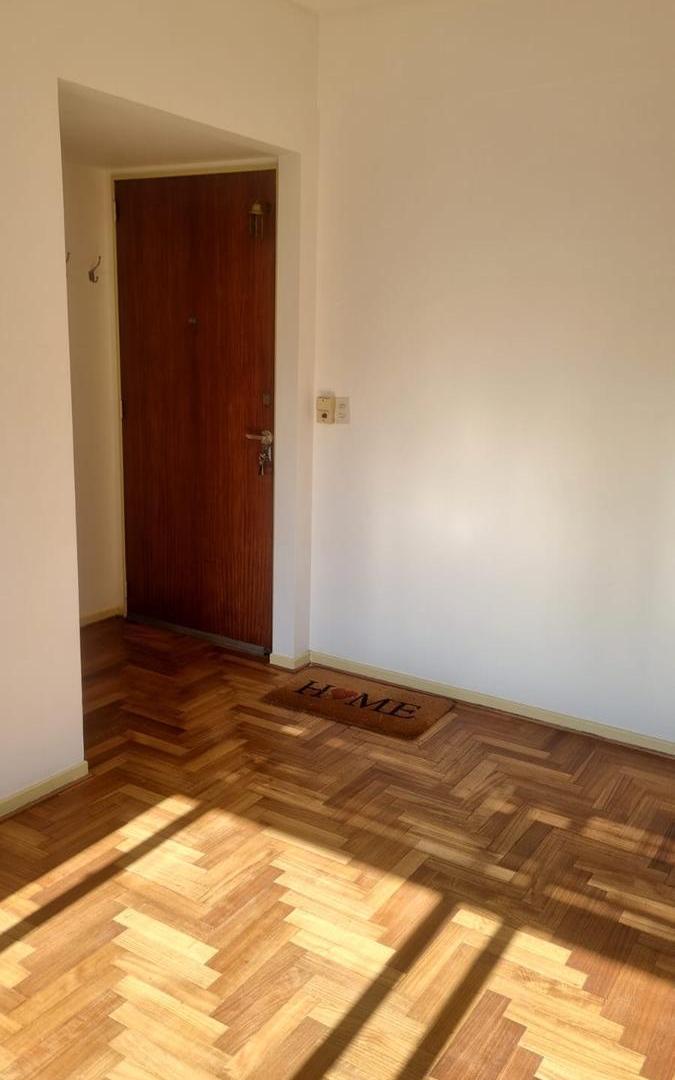 Foto de Dos ambientes en alquiler !! Apto Profesional !!, imagen 1