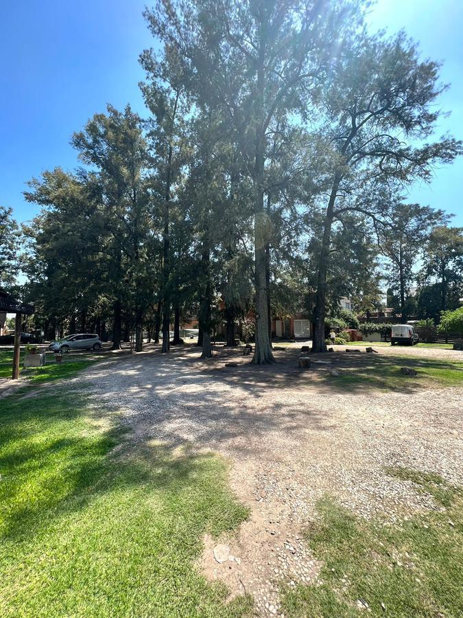 Casa 3 Ambientes en Venta en Complejo Arbolado con Parque - Ituzaingó Norte 1
