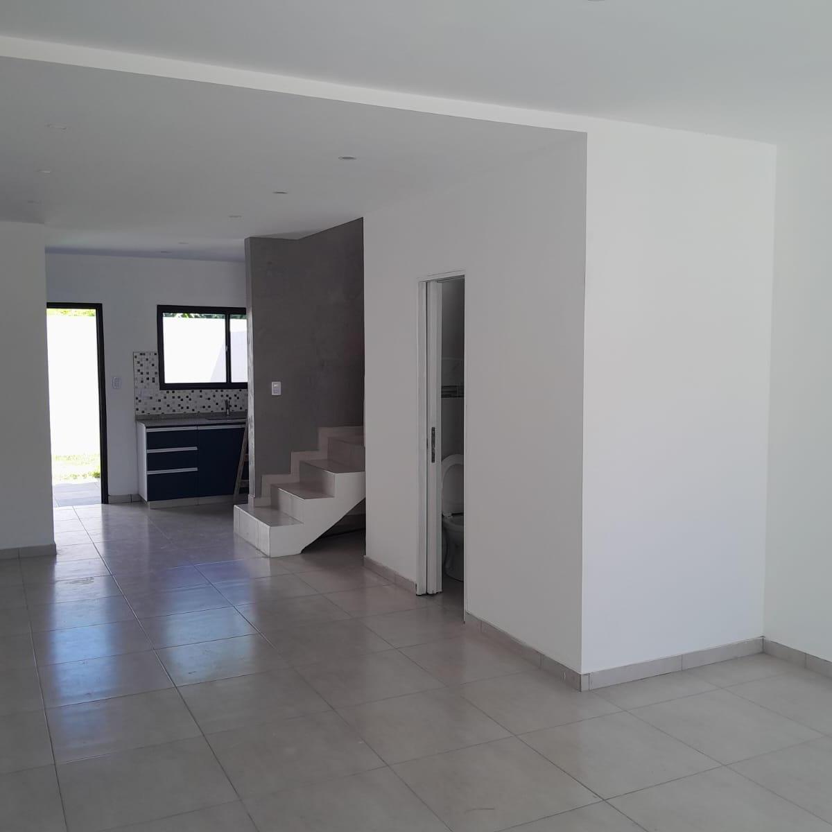 Dúplex 3 Ambientes en Venta en Ituzaingo 2