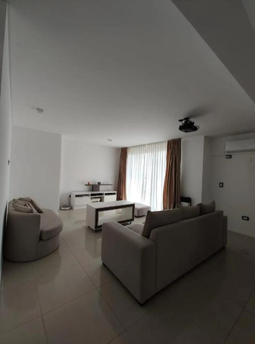Departamento 4 Ambientes en Venta en Ituzaingo 2