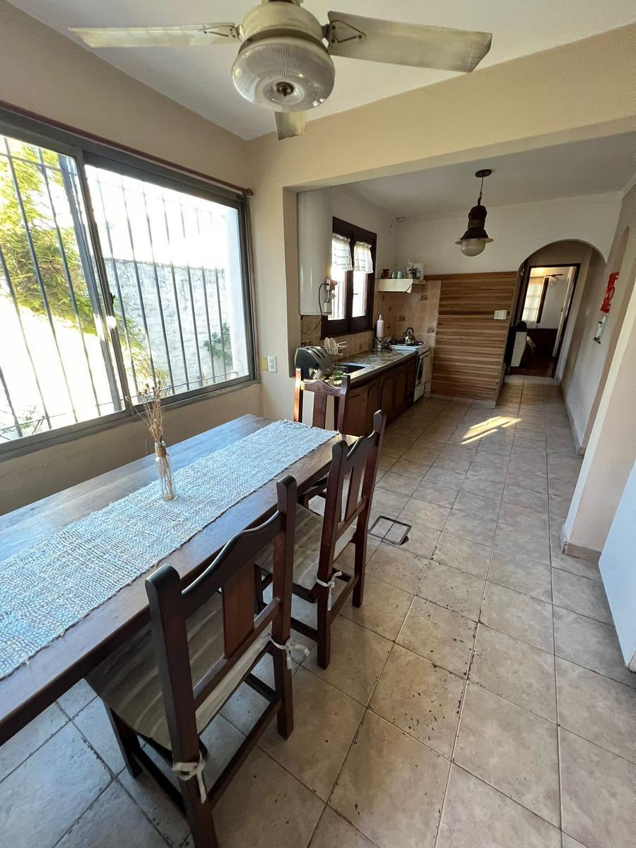 Casa 4 ambientes en venta en Ituzaingo