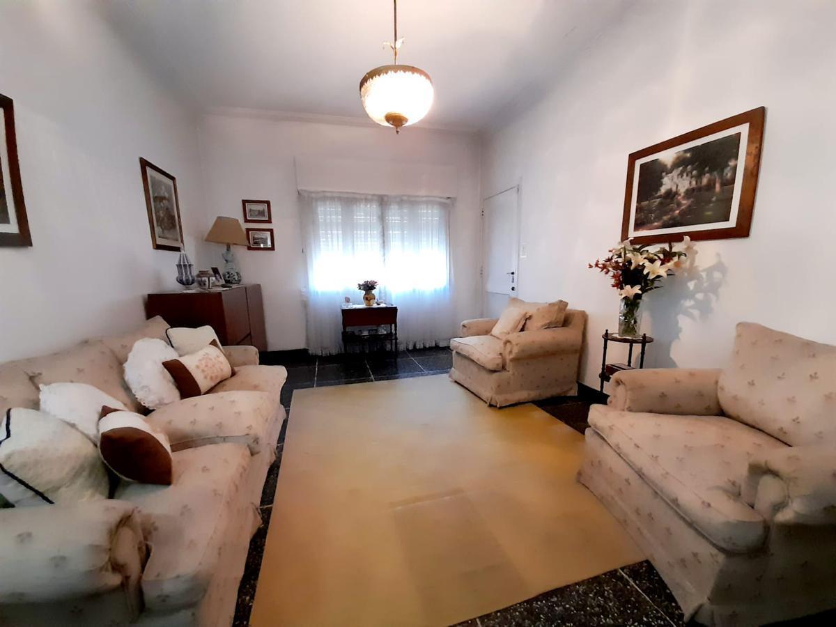 Casa 3 ambientes en venta en Ituzaingó Norte