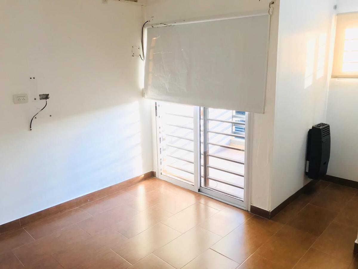 Foto de PH en venta en Ituzaingó Sur, imagen 3