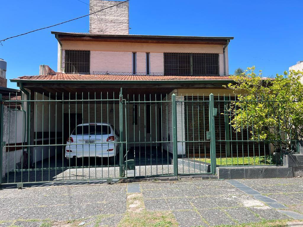 Casa 4 ambientes en venta en Ituzaingo Norte