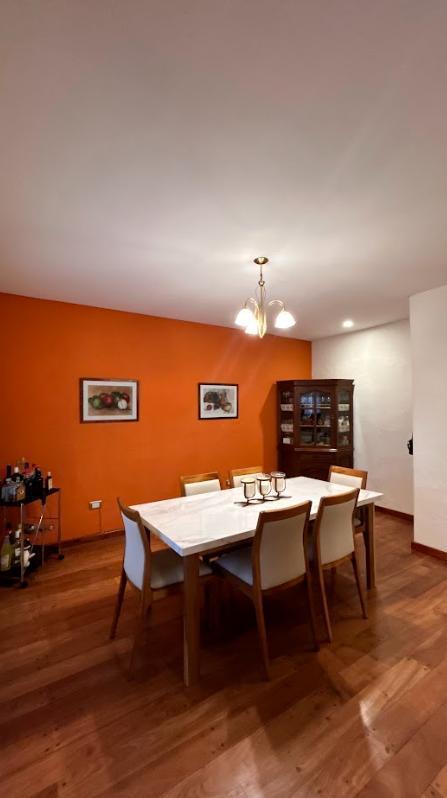 Casa en Venta con Parque y Piscina en Ituzaingó Norte 4