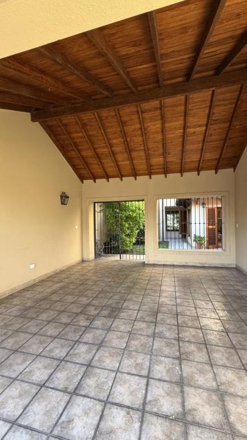 Foto de Casa a la venta en Ituzaingo norte, imagen 4