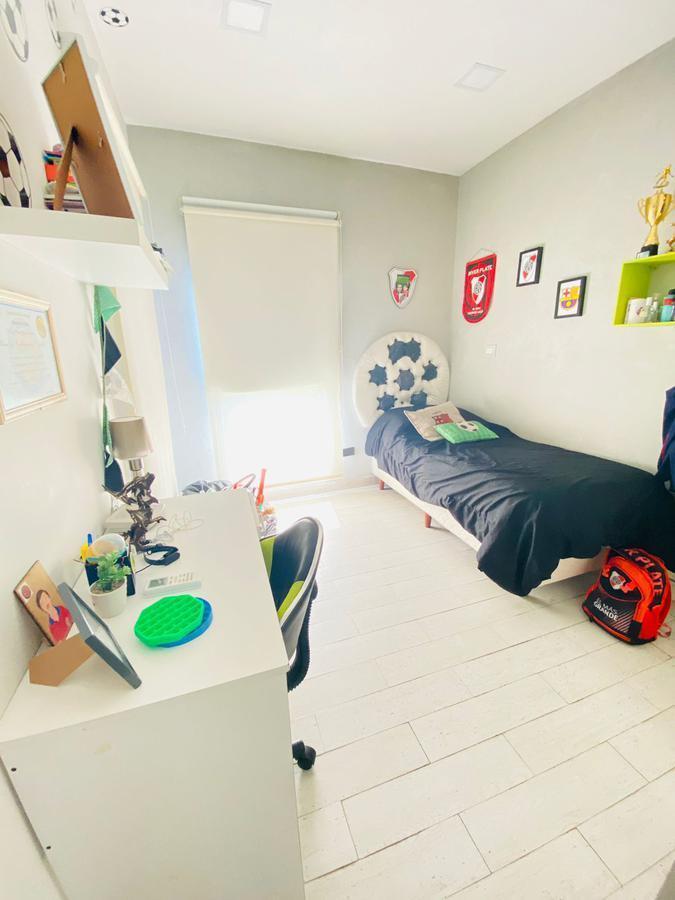 Casa a La Venta en Ituzaingó Norte 5