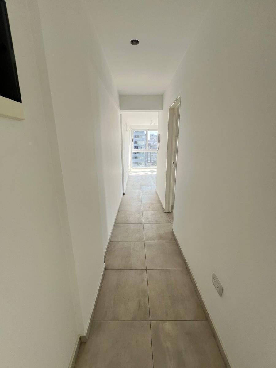 Departamento Dos Ambientes en Venta en Ituzaingo 5