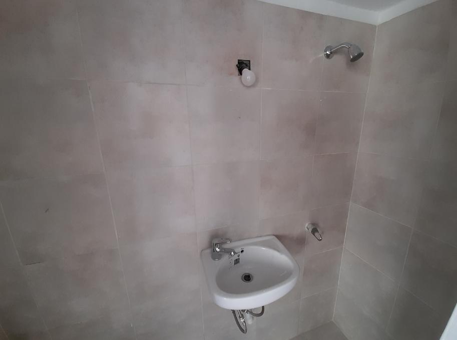 Departamento monoambiente en venta en Ituzaingo centro