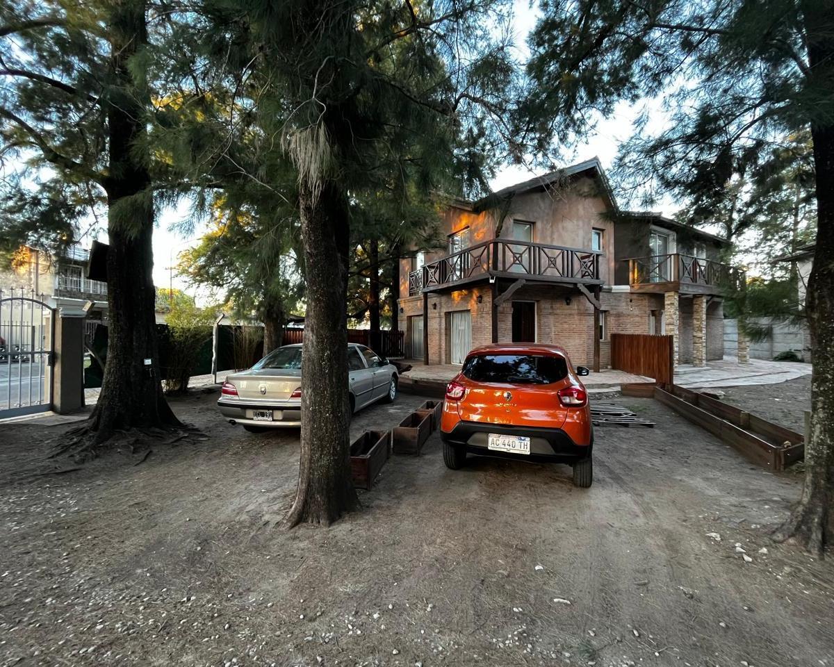 Casa 4 Ambientes en Venta 3