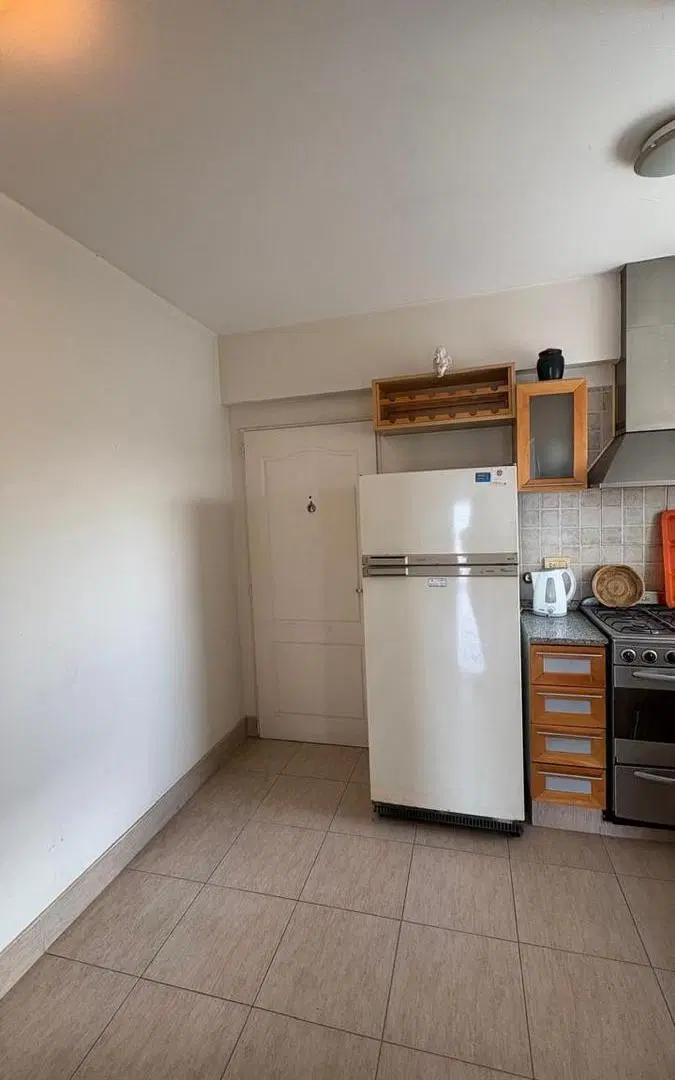 Departamento 3 ambientes con balcón y cochera en venta en Castelar 5