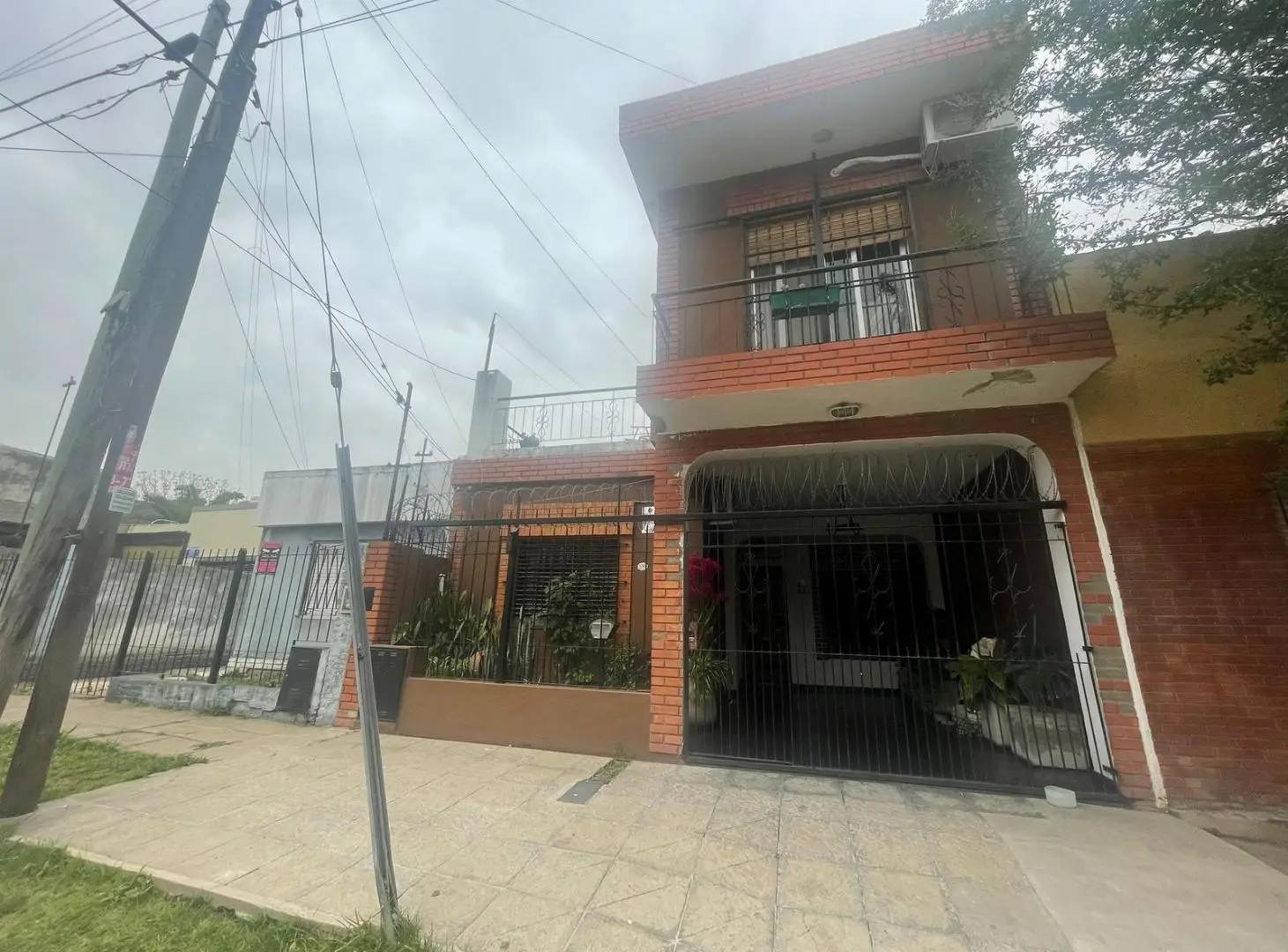 PH 4 ambientes en venta en Ituzaingo 4