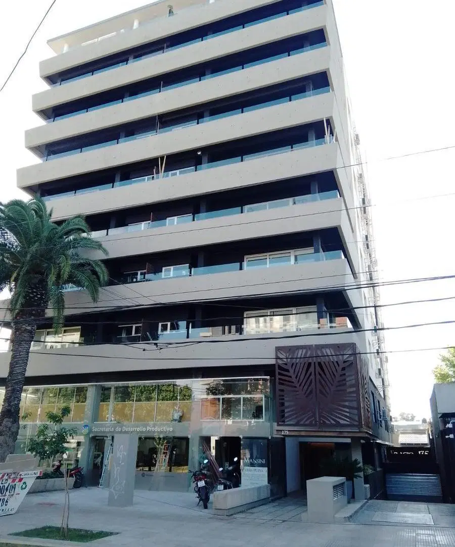 Departamento monoambiente en alquiler en Ituzaingo Norte 4