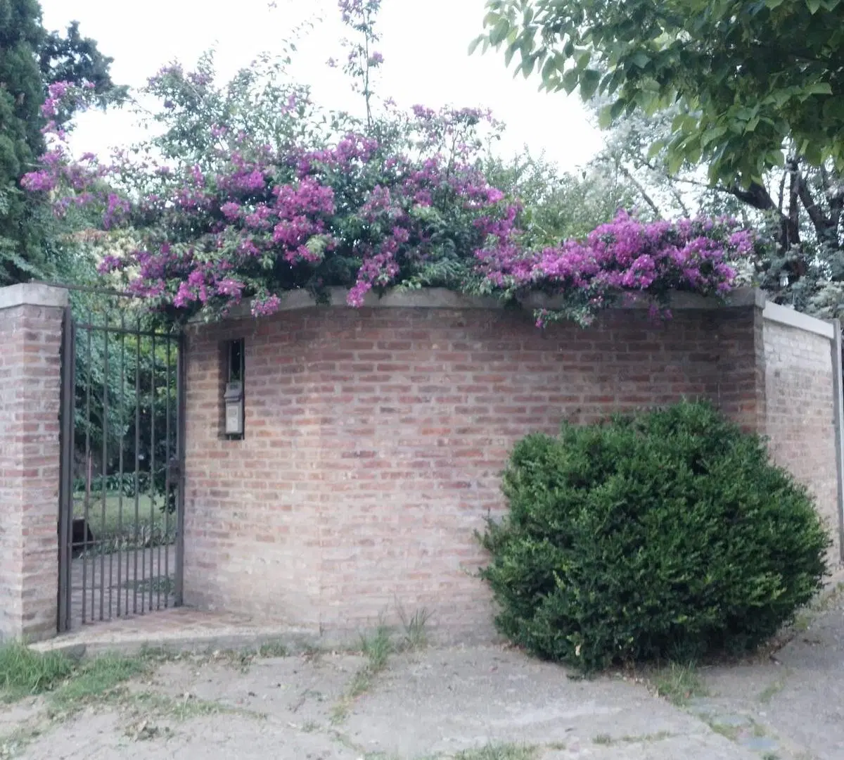 Casa 4 ambientes en venta en Ituzaingo 2