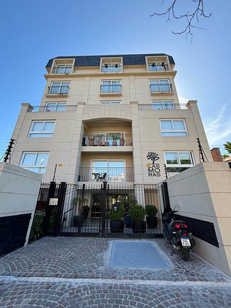 Departamento 3 ambientes en venta en Ituzaingó Norte