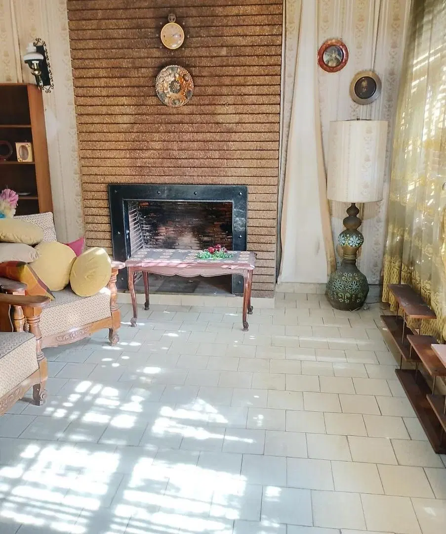 Casa 6 ambientes en venta en Castelar 1