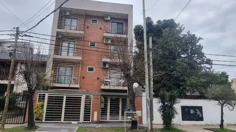 Departamento en alquiler en Morón 2