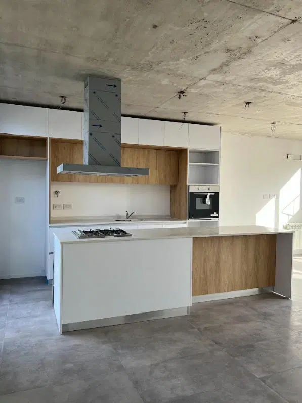 Departamento tres ambientes en venta en Ituzaingo 4