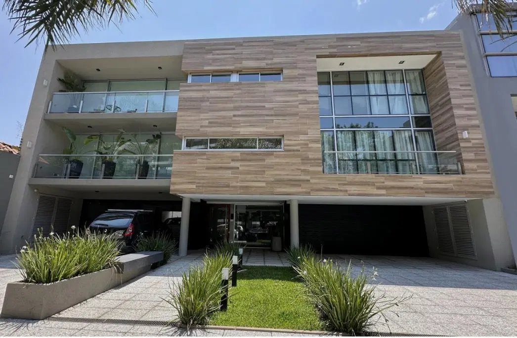 Departamento5 ambientes a la venta en Castelar 4