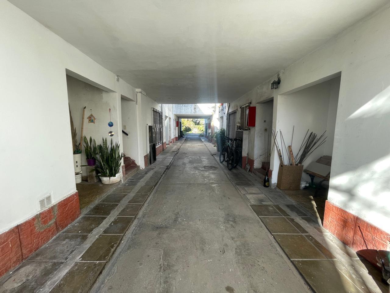 Foto de Departamento tres ambientes en alquiler en Ituzaingo, imagen 3