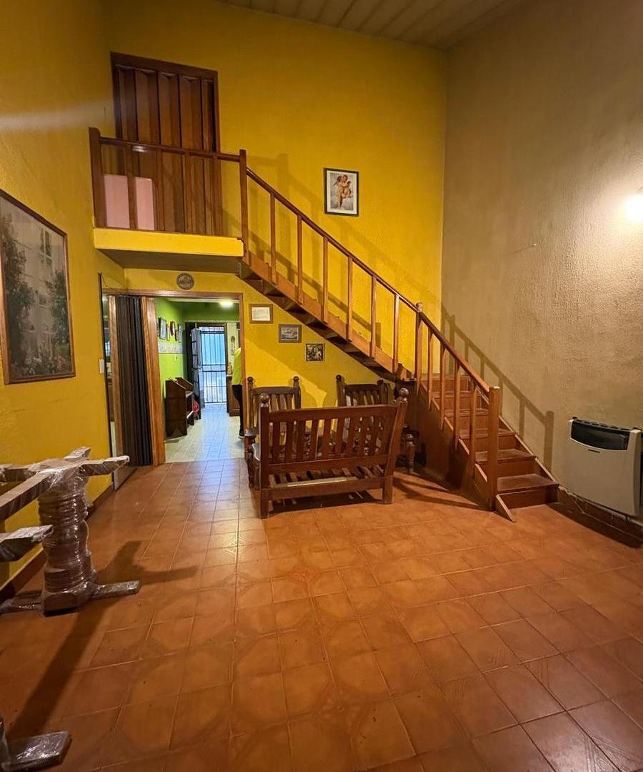 Foto de Casa 5 ambientes en venta en Ituzaingo, imagen 3
