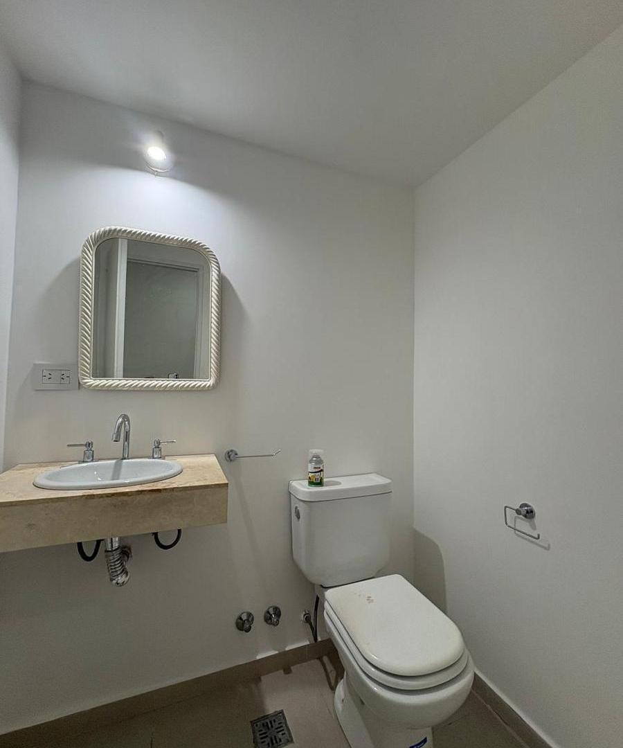 Foto de Departamento dos ambientes en alquiler en Ituzaingó Norte, imagen 3