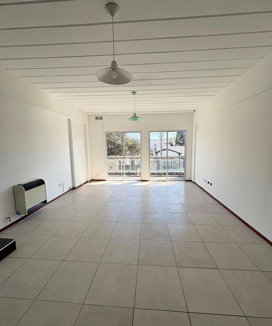 Foto de Departamento 3 ambientes en alquiler en Ituzaingó, imagen 4
