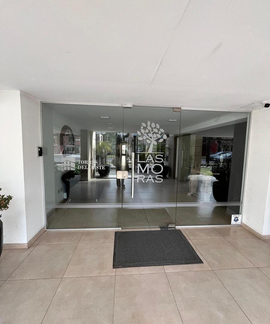 Foto de Departamento dos ambientes con patio y cochera ala venta en Ituzaingó, imagen 3