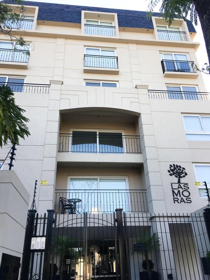 Foto de Departamento dos ambientes con patio y cochera ala venta en Ituzaingó, imagen 2