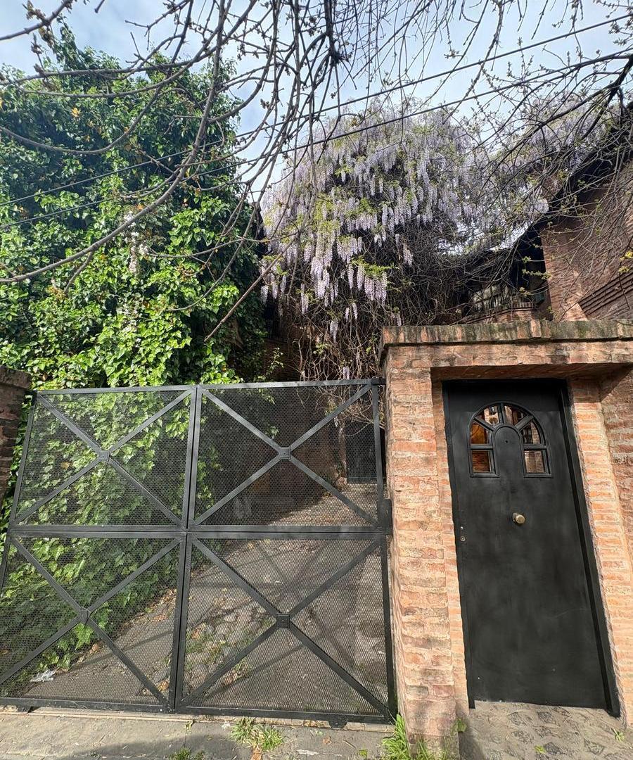 Foto de casa 6 ambientes en venta en Ituzaingo, imagen 5