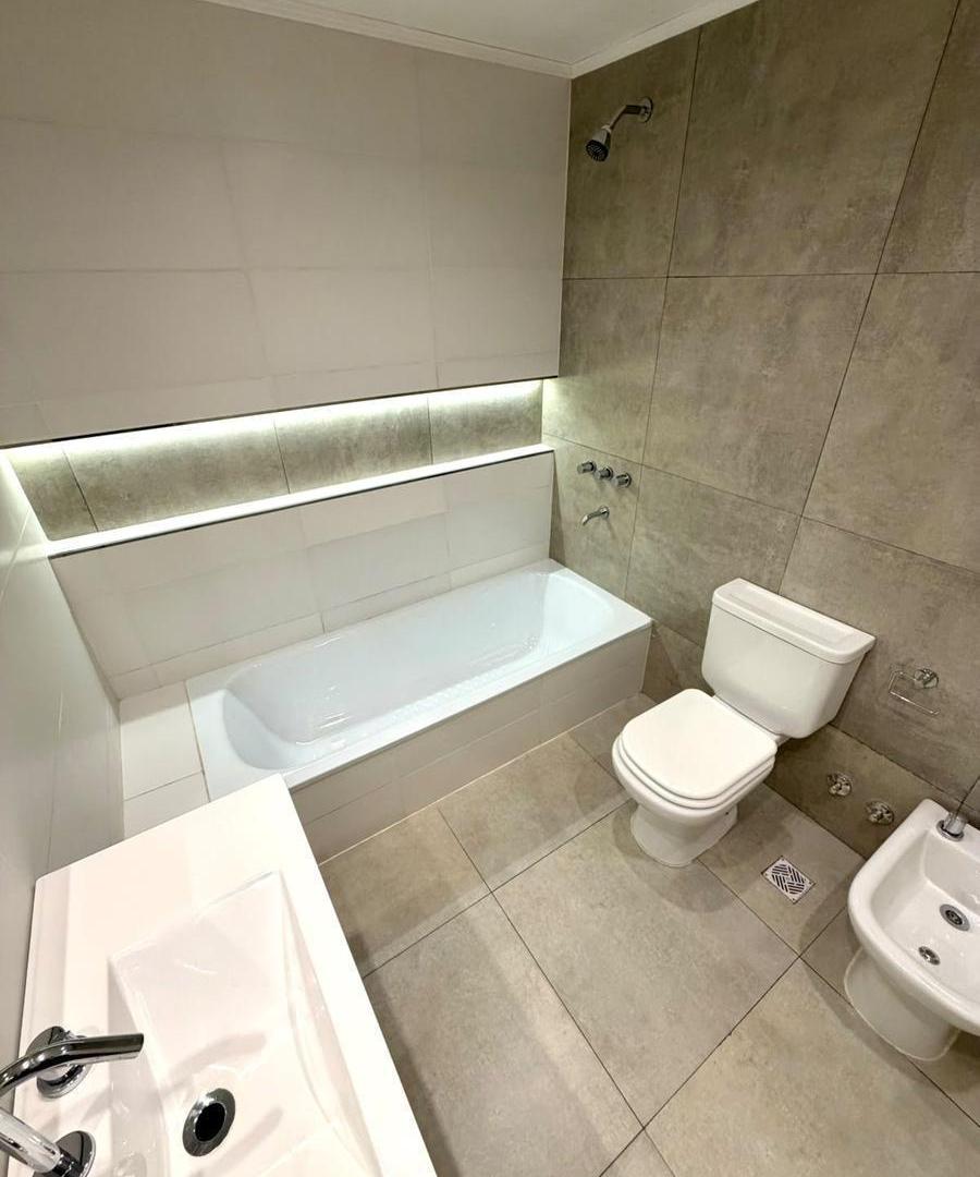 Foto de Duplex 3 ambientes en venta en Ituzaingo, imagen 3