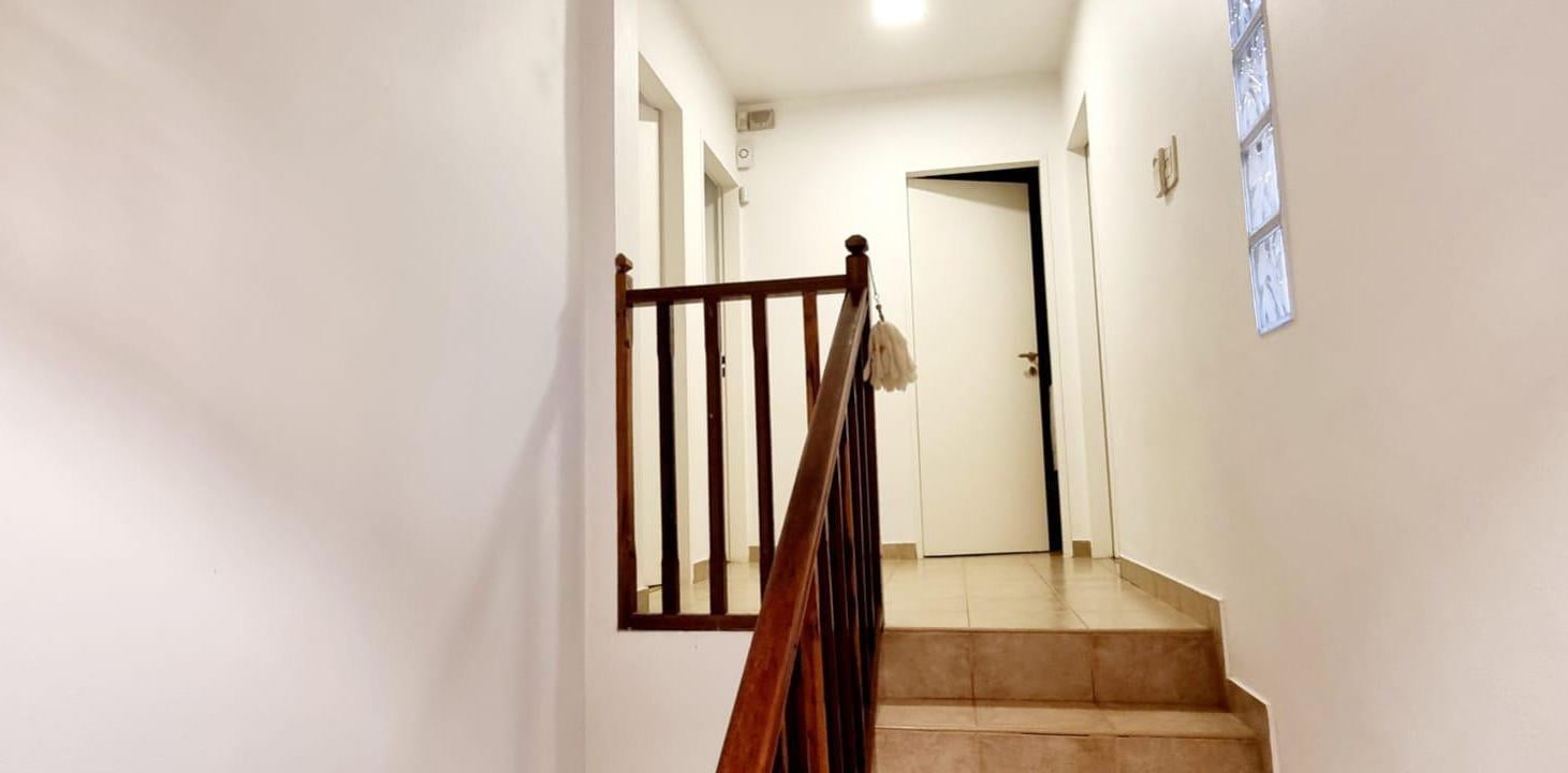 Foto de Triplex con patio y pileta en venta en Ituzaingo, imagen 4